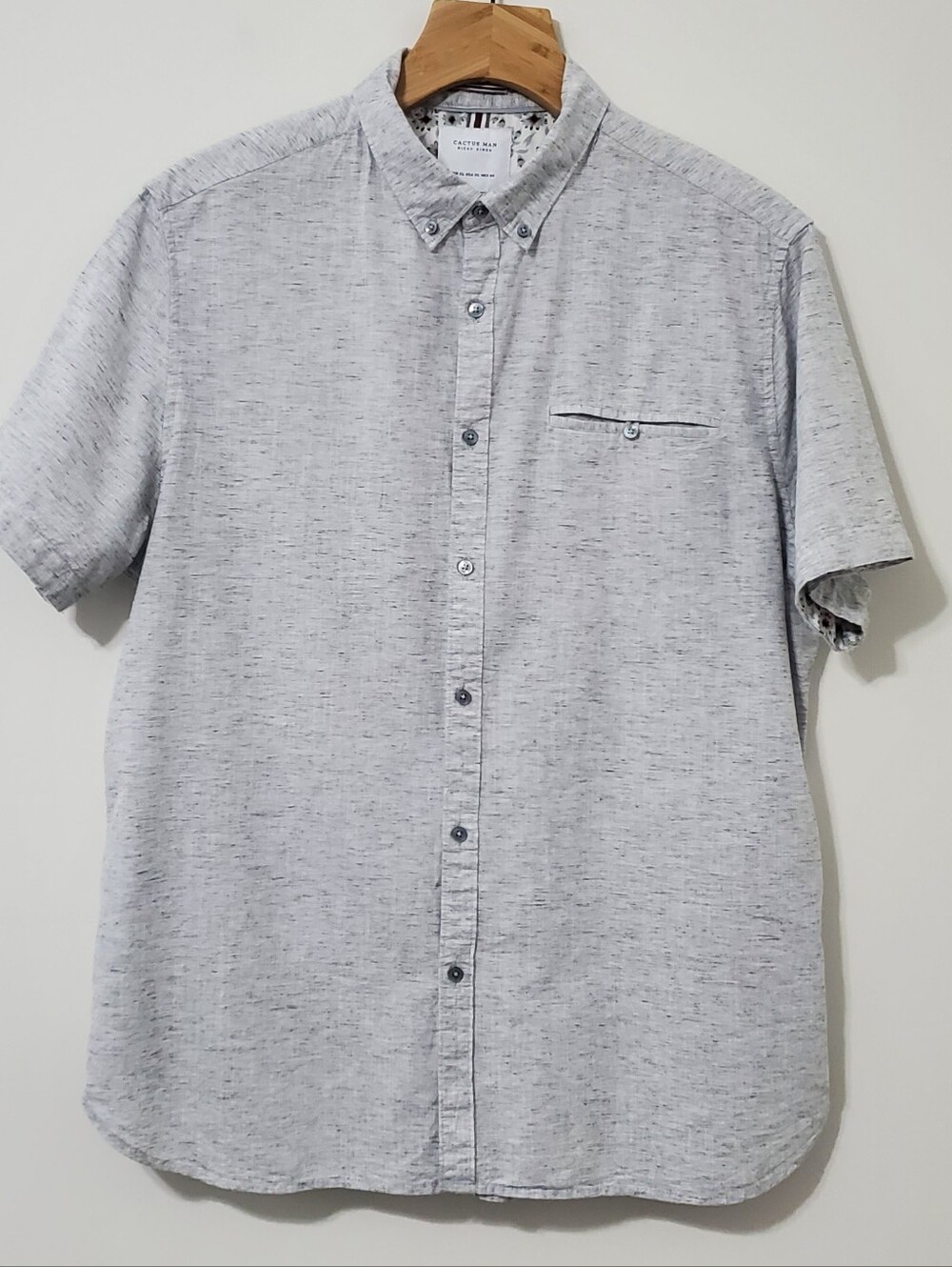 Cactus Man Ricky Singh Light Heather Gray Short-Sleeve Button-Down Shirt XL